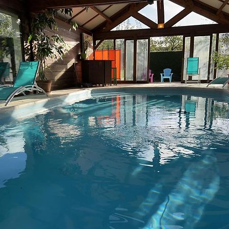 Maison Avec Piscine Et Sauna A Vire Zewnętrze zdjęcie