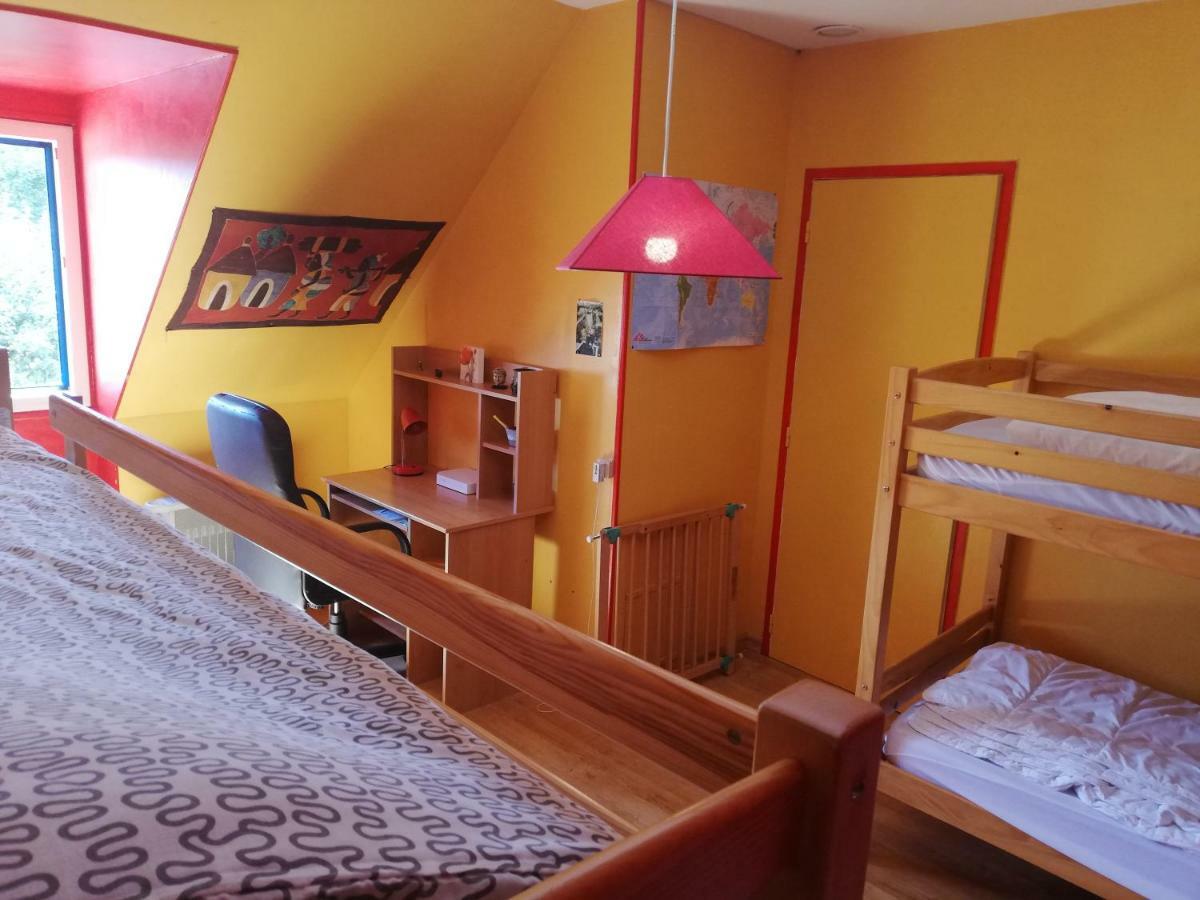 Maison Avec Piscine Et Sauna A Vire Zewnętrze zdjęcie